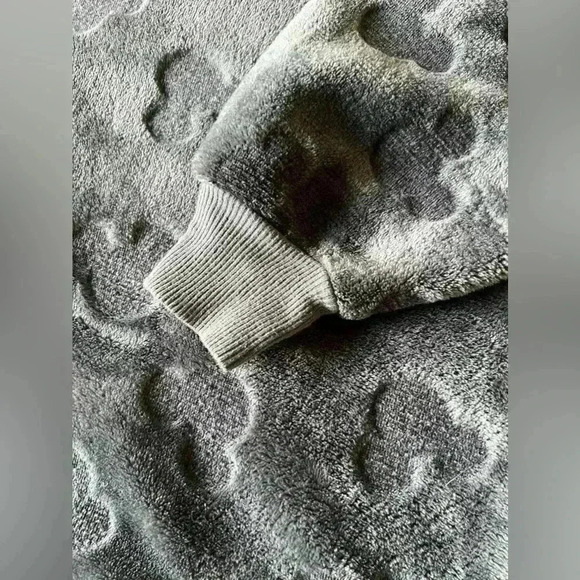 Walt Disney World Fleece Grey Spirit Jersey Size small - Picture 3 of 10